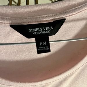 Vera Wang t-shirt
